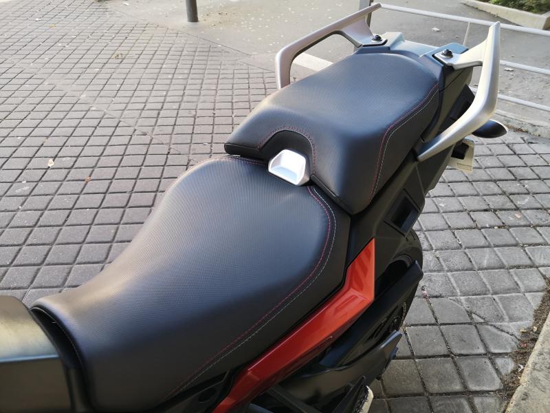 YAMAHA TRACER 9