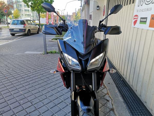 YAMAHA TRACER 9