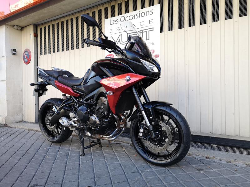 YAMAHA TRACER 9