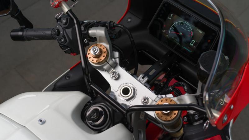 YAMAHA XSR 900 GP
