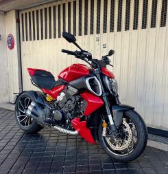 DUCATI DIAVEL V4