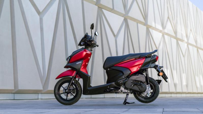 YAMAHA RayZR