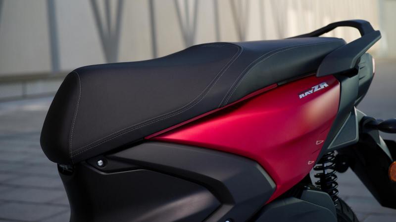 YAMAHA RayZR