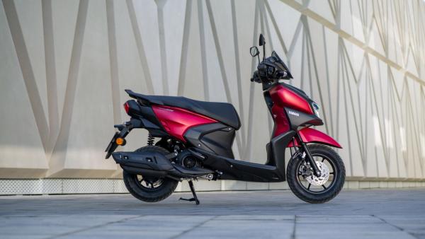 YAMAHA RayZR