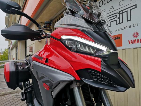 DUCATI MULTISTRADA V4 S TRAVEL RADAR 