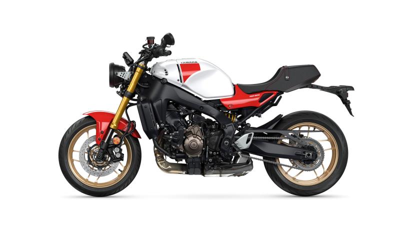 YAMAHA XSR 900