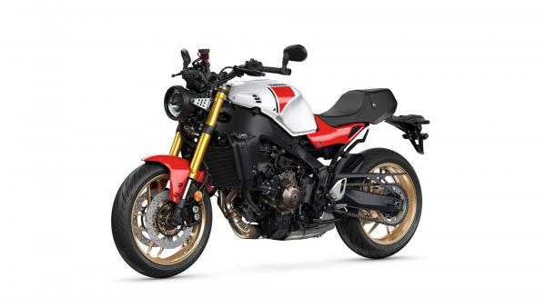 YAMAHA XSR 900