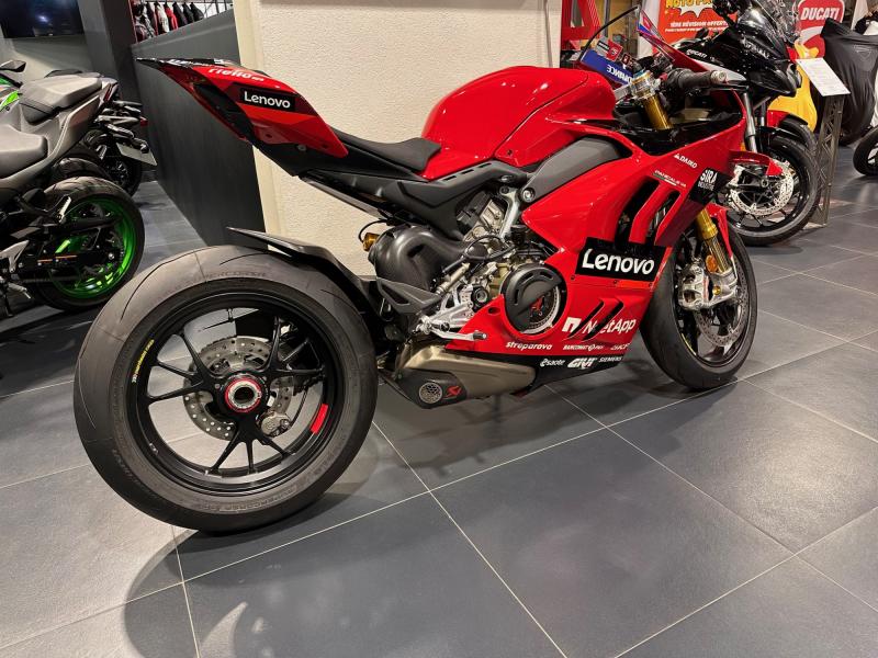 DUCATI PANIGALE V4S REPLICA PECCO BAGNAIA