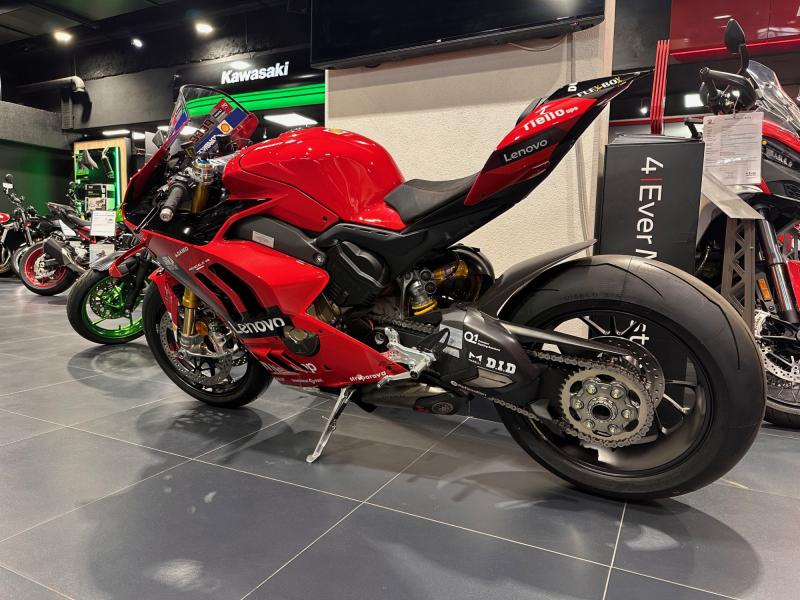 DUCATI PANIGALE V4S REPLICA PECCO BAGNAIA