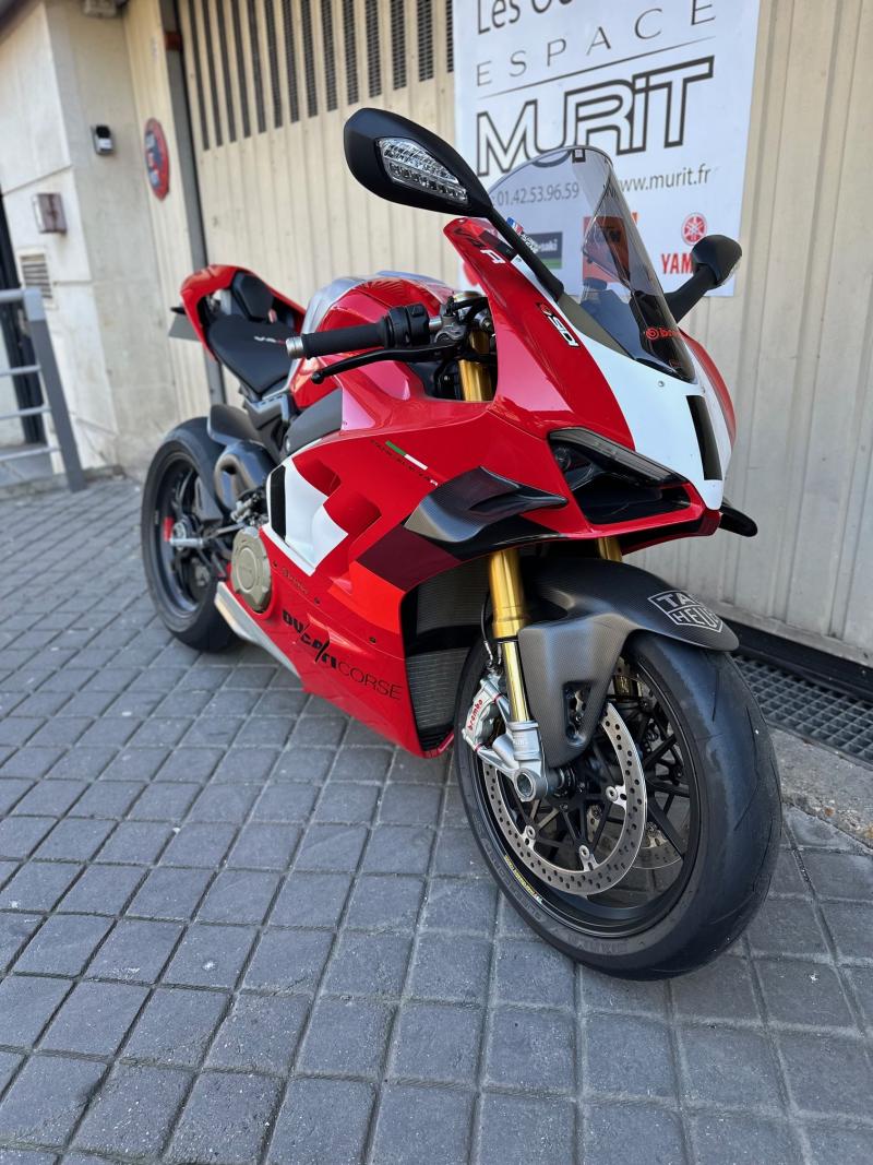 DUCATI Panigale V4 R