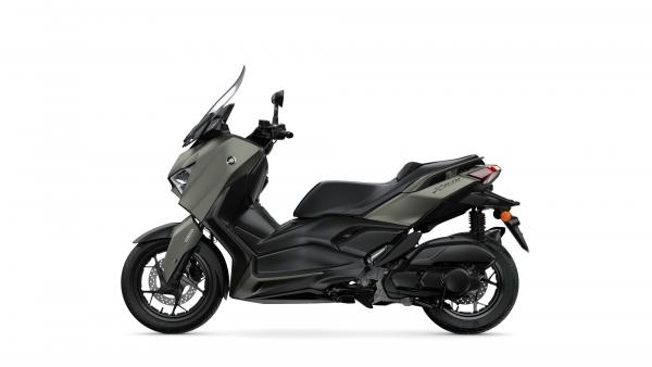 YAMAHA X-MAX 125