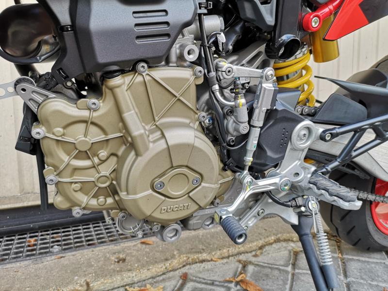 DUCATI HYPERMOTARD 698 RVE