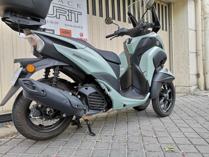 YAMAHA TRICITY 125
