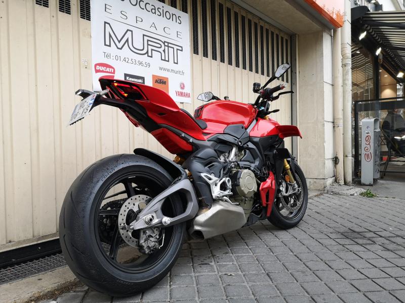 DUCATI STREETFIGHTER V4S 