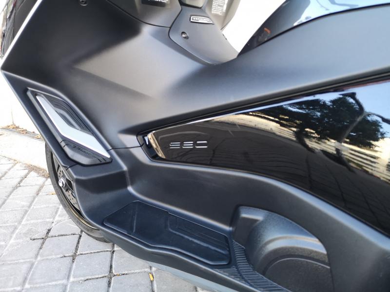 YAMAHA XP T-MAX 560 TECH MAX