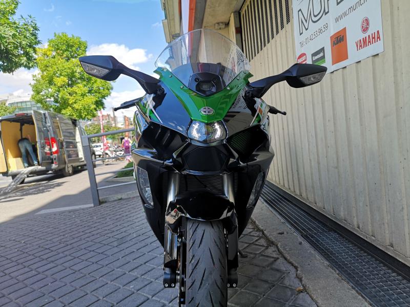 KAWASAKI Ninja H2 SX SE