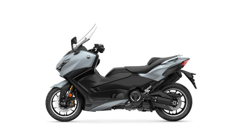 YAMAHA TMAX TECH MAX (25)