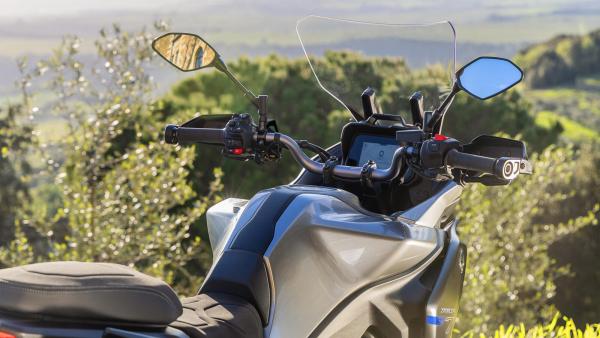 YAMAHA Tracer 7 GT Y-AMT