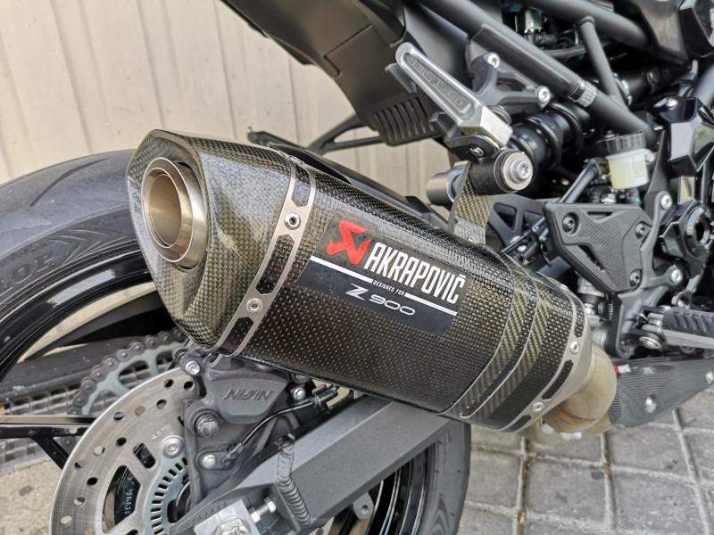 KAWASAKI Z900 FULL