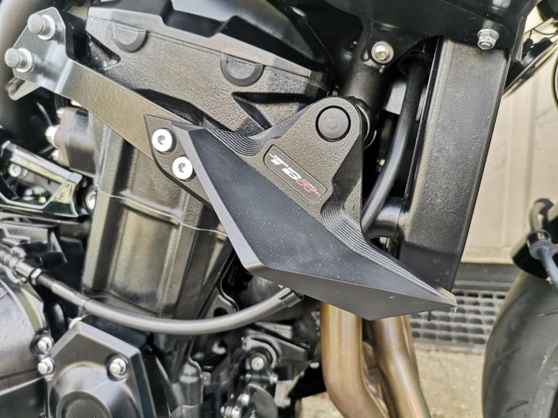 KAWASAKI Z900 FULL