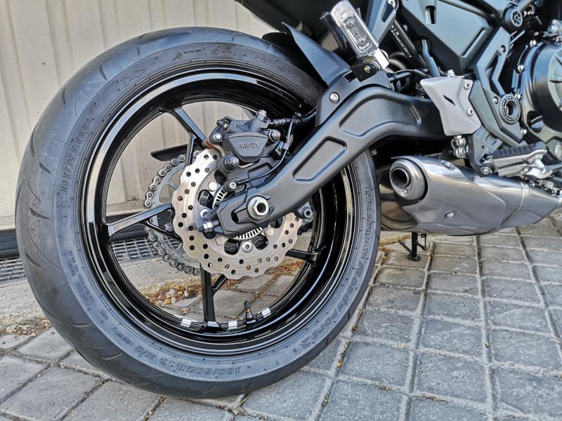 KAWASAKI Z650 