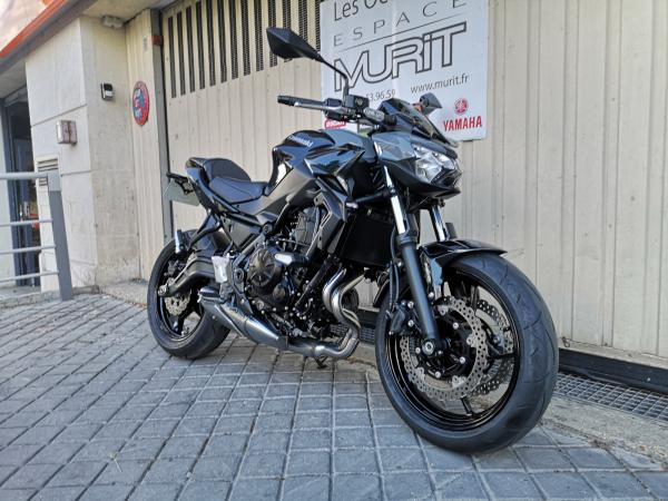 KAWASAKI Z650 