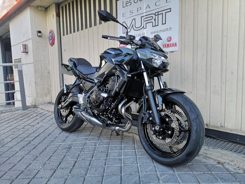 KAWASAKI Z650 