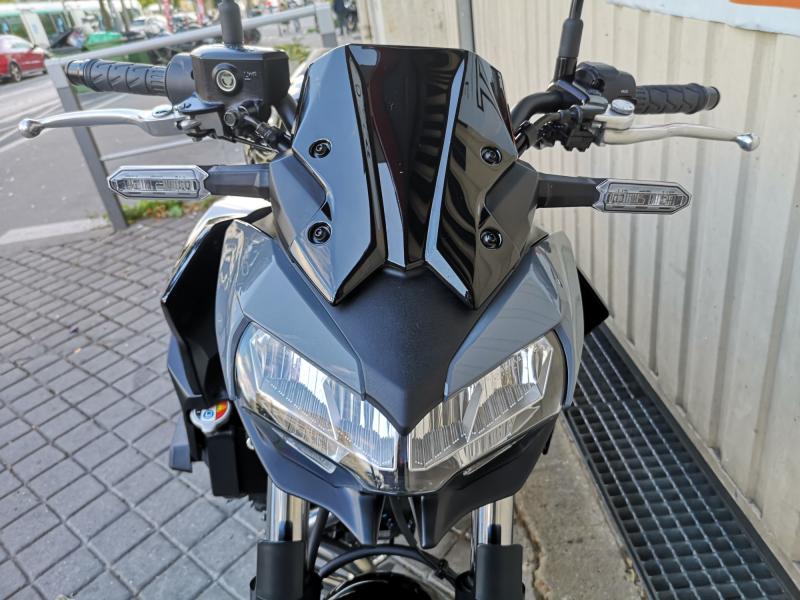 KAWASAKI Z650 