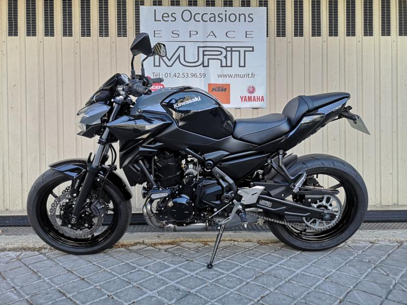 KAWASAKI Z650 