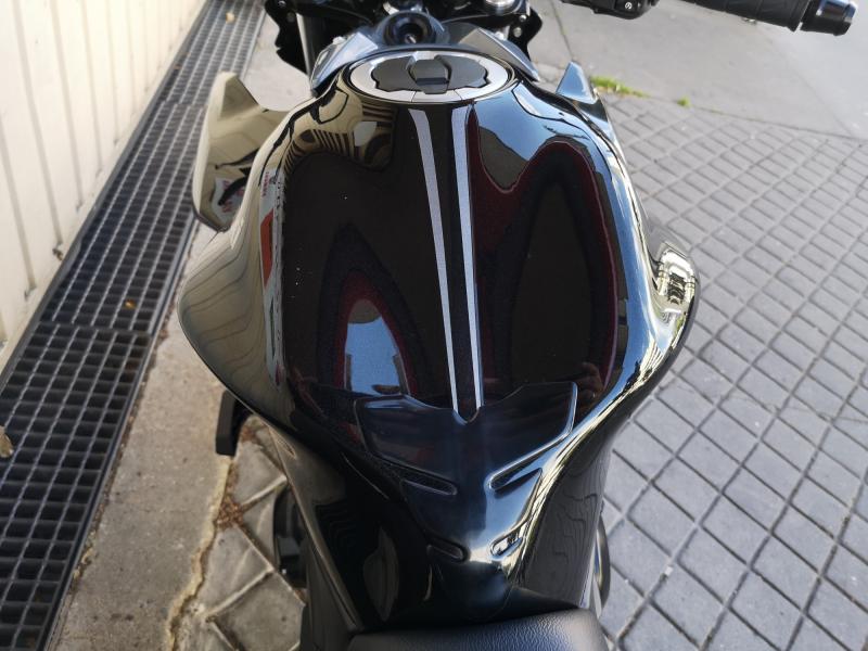 KAWASAKI Z650 