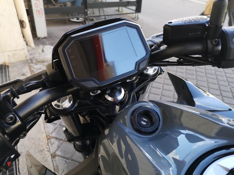 KAWASAKI Z650 