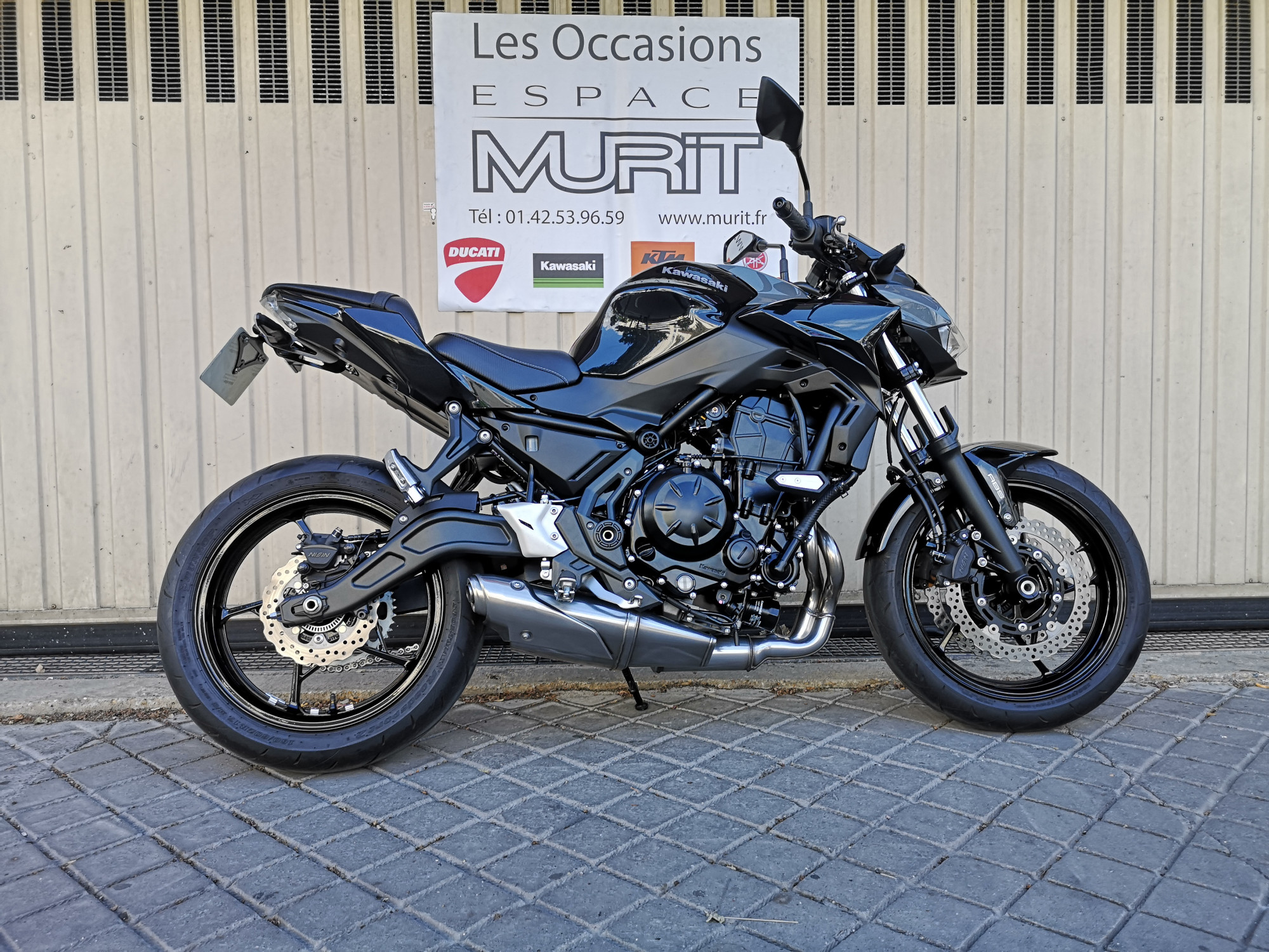 KAWASAKI Z650 