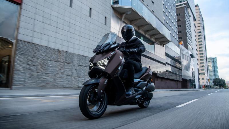 YAMAHA X-MAX 300 TECH MAX