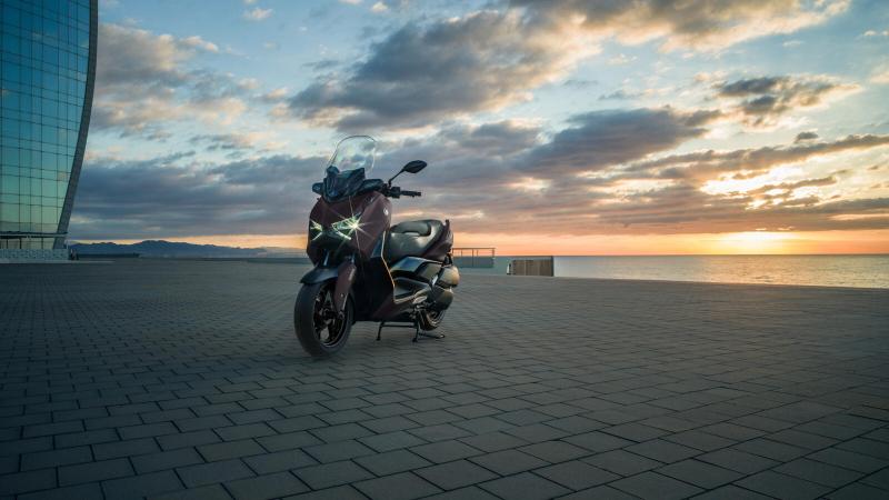 YAMAHA X-MAX 300 TECH MAX
