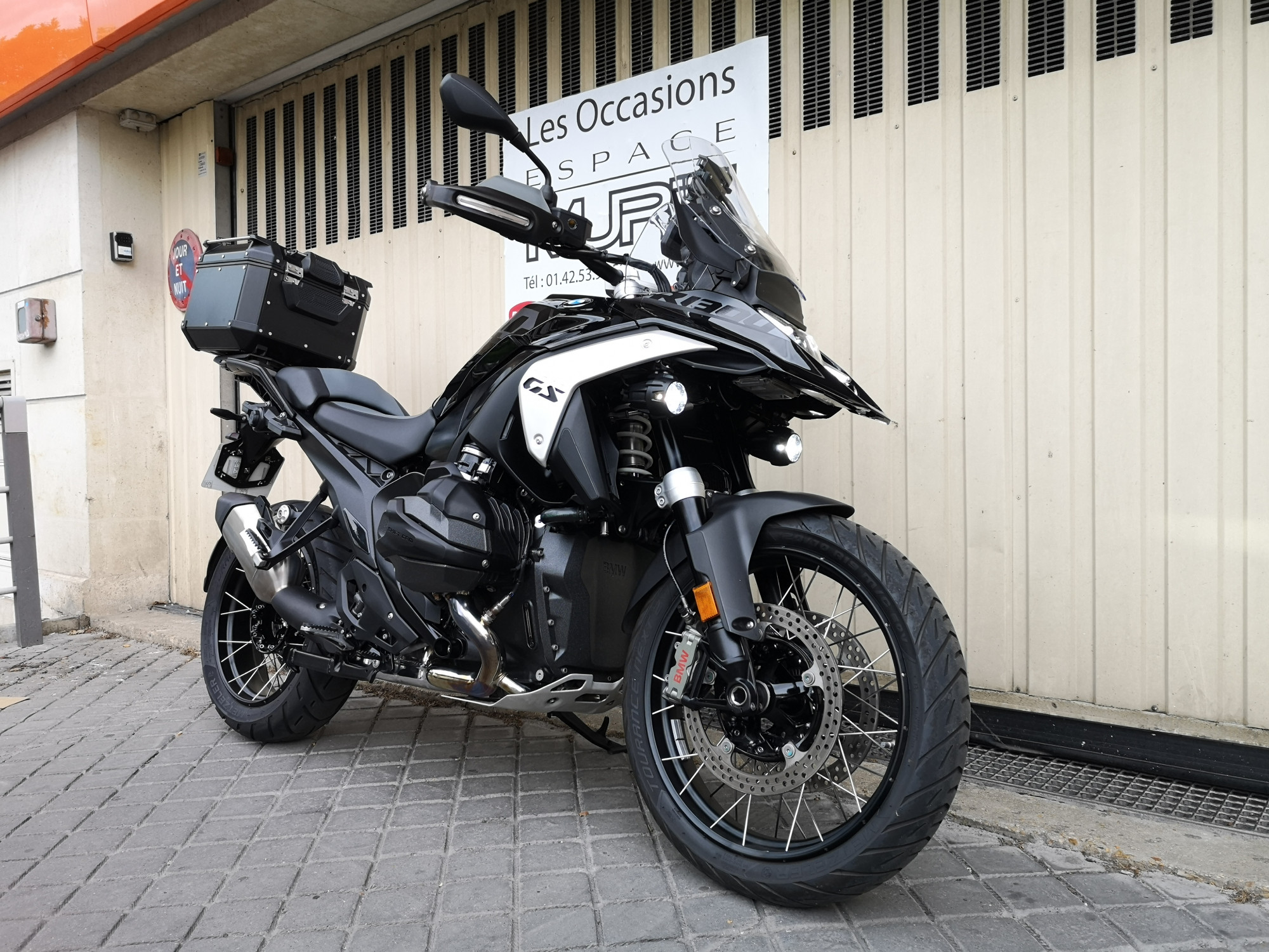 BMW R1300GS TRIPLE BLACK CORRECTEUR D ASSIETE