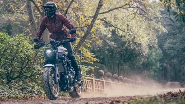 YAMAHA XSR 700 LEGACY 35kw