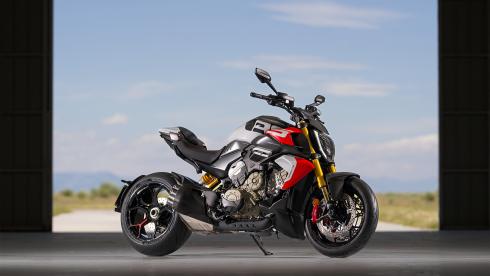 DUCATI Diavel V4 RS