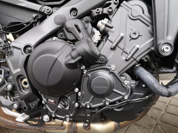 YAMAHA MT-09  Y-AMT