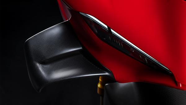 DUCATI New Panigale V4S