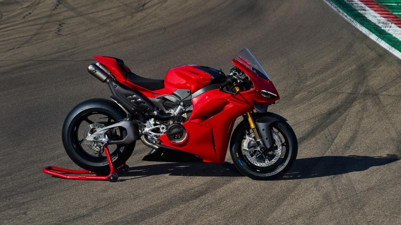 DUCATI New Panigale V4S