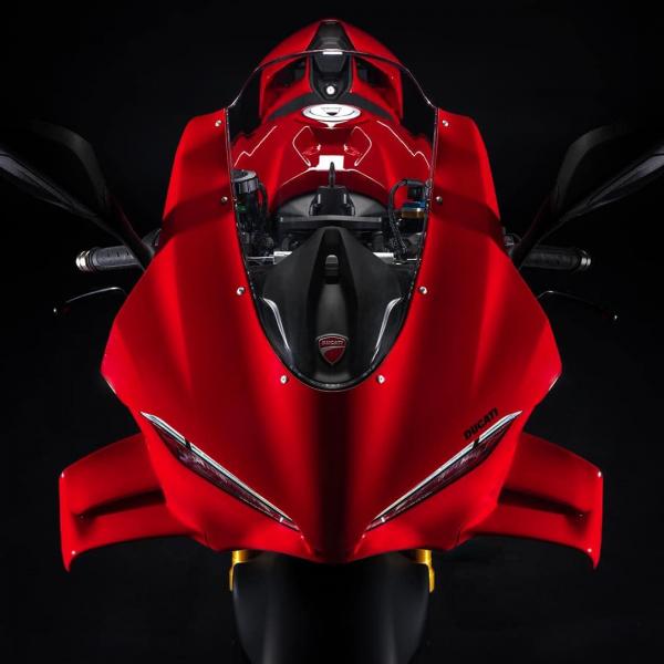 DUCATI New Panigale V4S