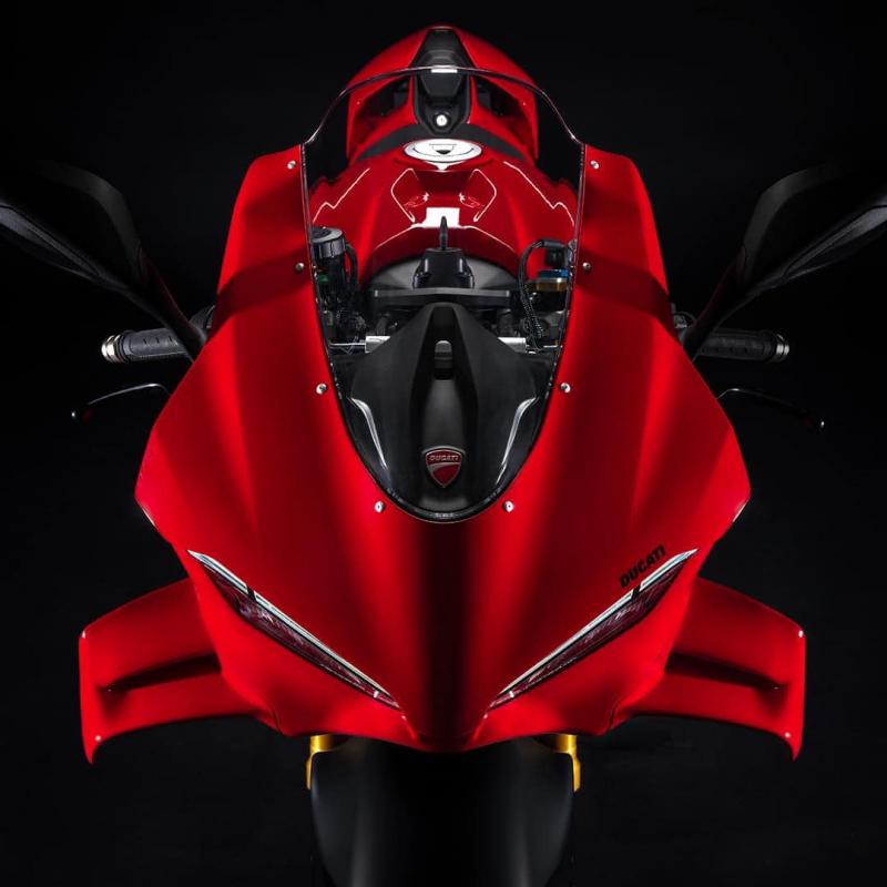 DUCATI New Panigale V4S
