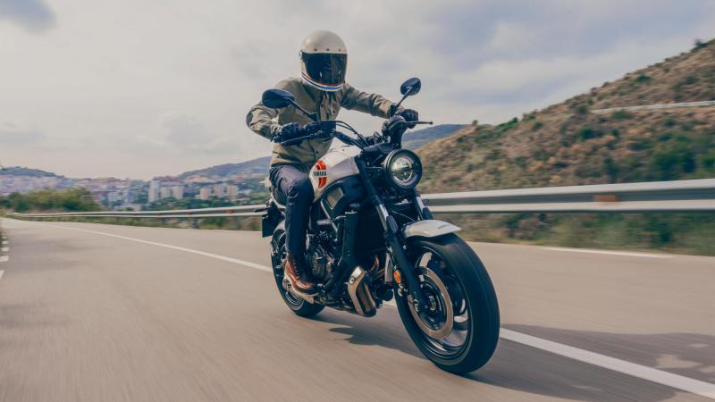 YAMAHA XSR 700