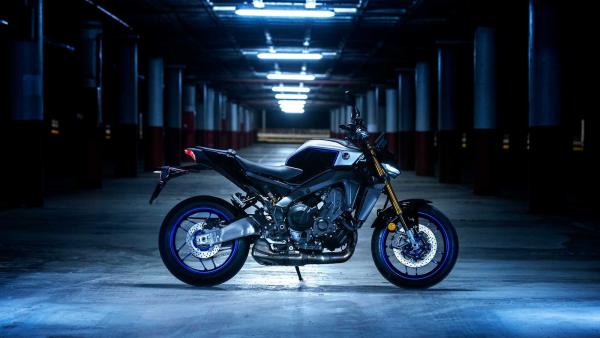 YAMAHA MT-09 SP
