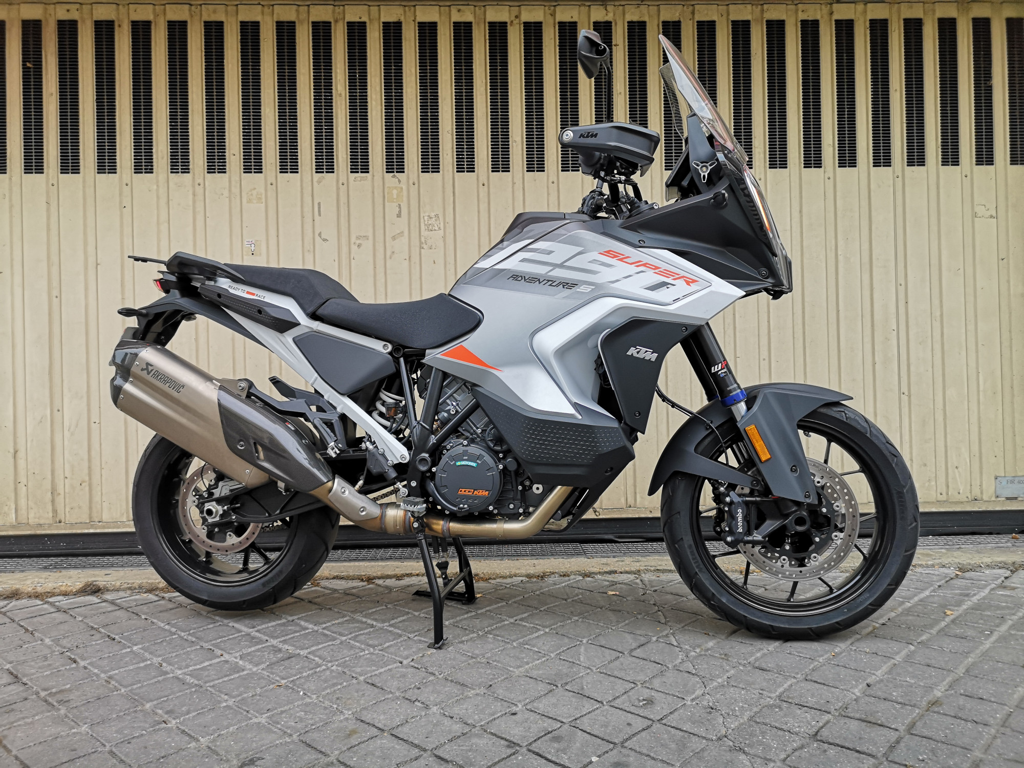 KTM 1290 SUPER ADVENTURE S TECH PACK 