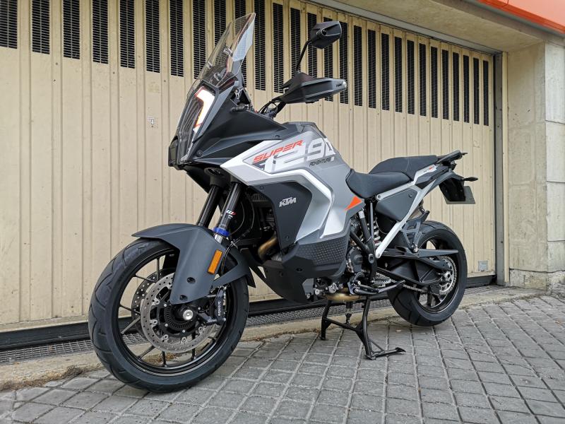 KTM 1290 SUPER ADVENTURE S TECH PACK 