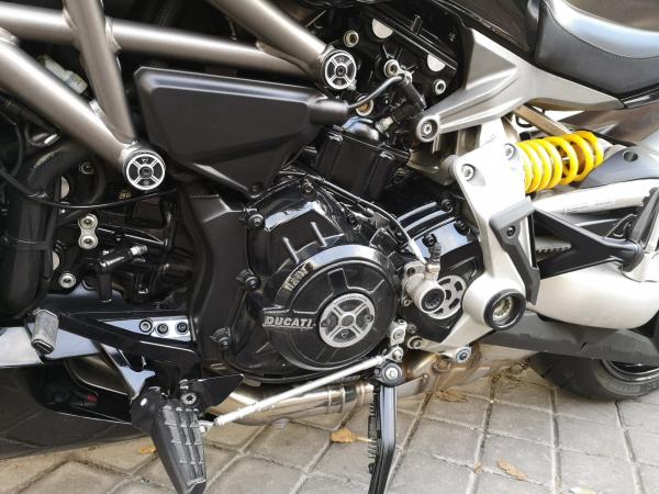 DUCATI X-DIAVEL S GARANTIE 12 MOIS 