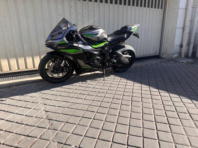 KAWASAKI ZX-6R 636