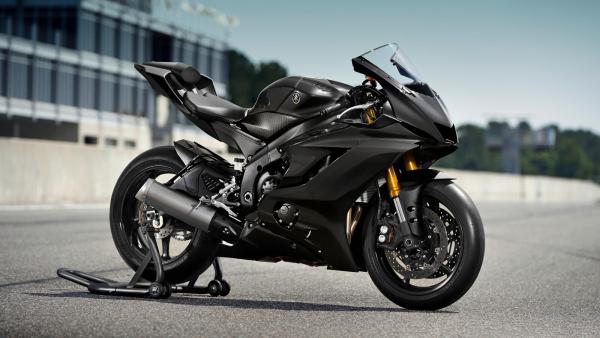 YAMAHA YZF-R6 RACE