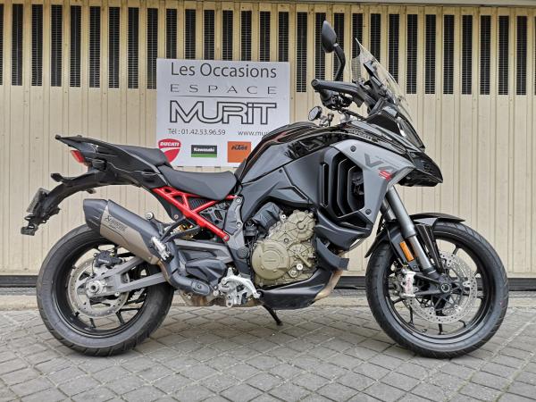 DUCATI MULTISTRADA V4 S RADAR AKRAPOVIC 